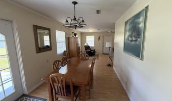 379 Lakepoint Rd, Alford, FL 32420