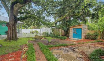 364 Porter Ave, Biloxi, MS 39530