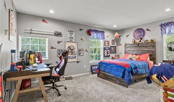 111 Aegean Ave, Amherst, NY 14228