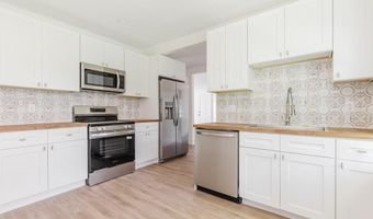 704 Harrold Ave, Americus, GA 31709