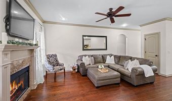 25 Halifax Ln, Bella Vista, AR 72714