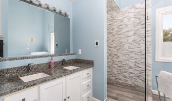 1203 Old Bridge Ln 1203, Bellingham, MA 02019