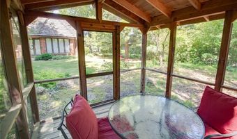 4432 Thatcher Rd, Alton, IL 62002