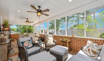 106 DELLA Ln, Boonsboro, MD 21713