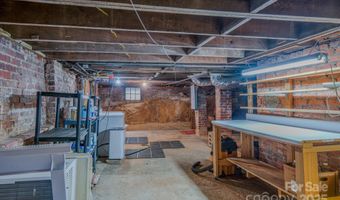 5 Camden Ave, Asheville, NC 28804
