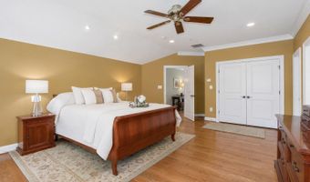 5601 VERNON Pl, Bethesda, MD 20817