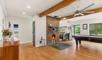 5 Buoy St, Jamestown, RI 02835