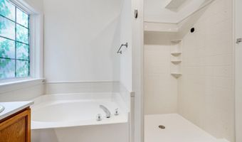 102 Fallon Ct, Apex, NC 27539