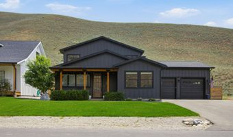 147 Cowcatcher Loop, Bellevue, ID 83313