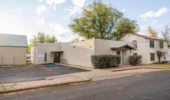 205 N Cockrell St, Alpine, TX 79830