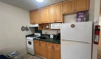 1867 Kaioo Dr 307, Honolulu, HI 96815