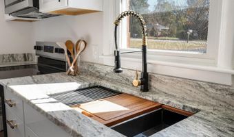 333 N Main St, Amherst, VA 24521