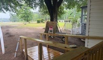 147 Doctors Point Rd, Abbeville, AL 36310