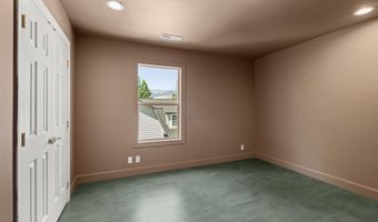 923 Bellview Ave 2, Ashland, OR 97520