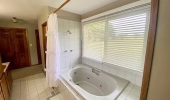 2856 Grandview Rd, Beaver, WV 25813