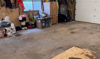 204 S 5th St E, Aurora, MN 55705