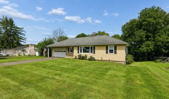 31 Jeanette Rd, Danbury, CT 06811