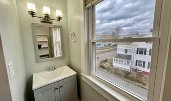 23 E Main St, Branford, CT 06405