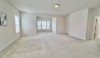 6394 S Trailwoods Dr, Ann Arbor, MI 48103