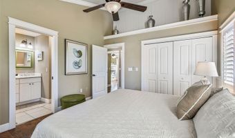 612 FERN St, Anna Maria, FL 34216