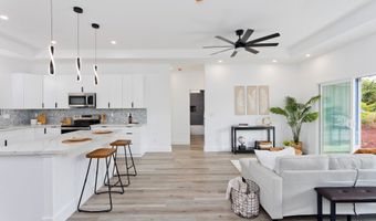 15-1038 AMAU Rd, Keaau, HI 96749