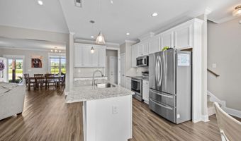 566 Hines Dr, Ayden, NC 28513