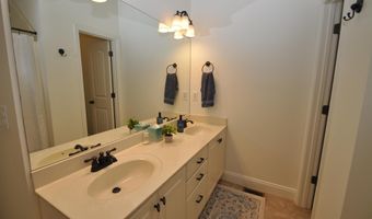 105 QUARTER HORSE Ln, Alabaster, AL 35007