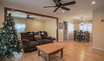 1005 Maple Dr, Alamogordo, NM 88310