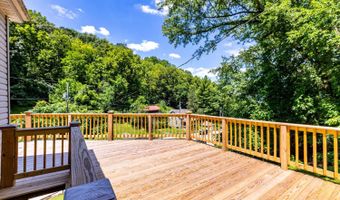 181 Market St, Aurora, IN 47001