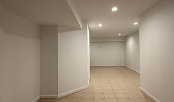 1986 RETTA GILLIAM Ct SE, Washington, DC 20020