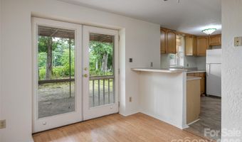 52 Blake Dr, Arden, NC 28704