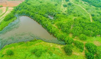 La Vernia Road, Adkins, TX 78101