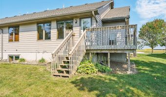 1046 8th St SE, Altoona, IA 50009