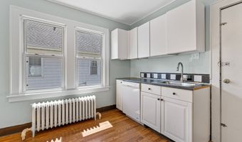 135 Dover Rd, West Hartford, CT 06119