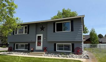 2102 10th St, Cody, WY 82414