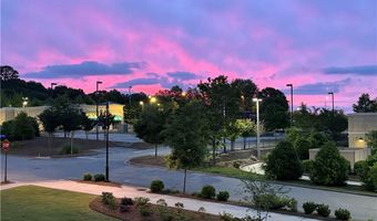 118 Downing Dr, Alpharetta, GA 30022