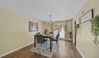 520 Meadowbrook Dr, Adrian, MI 49221