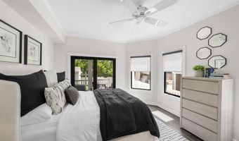 93 E 11th St, Avalon, NJ 08202