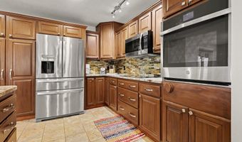 2011 Knollpoint Dr NE, Ada, MI 49301