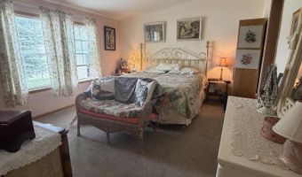 29 I St, Bangor, ME 04401