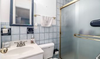 5 Bayberry Dr, Brookfield, CT 06804