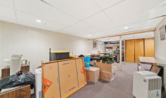 91 Ireland Pl, Amityville, NY 11701