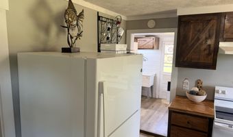 819 N MAPLE St, Adamsville, TN 38310