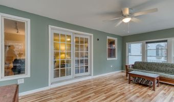 165 Oak Ridge Dr, Berlin, CT 06037