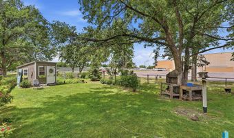 1200 E Cedar St, Brandon, SD 57005
