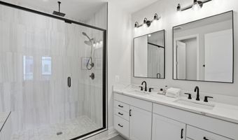 7027 ARTESA Ln, Bethesda, MD 20817