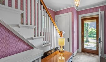 216 Kenwood Ave, Ann Arbor, MI 48103