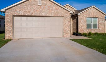 3015 Brooke Rd, Chickasha, OK 73018