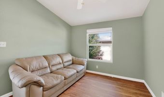 214 Sunrise Bluffs Dr, Belen, NM 87002