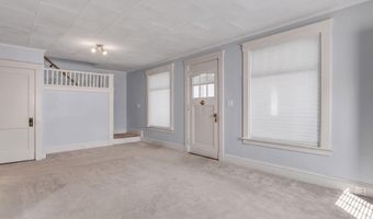 31 Wiley St, Bangor, ME 04401